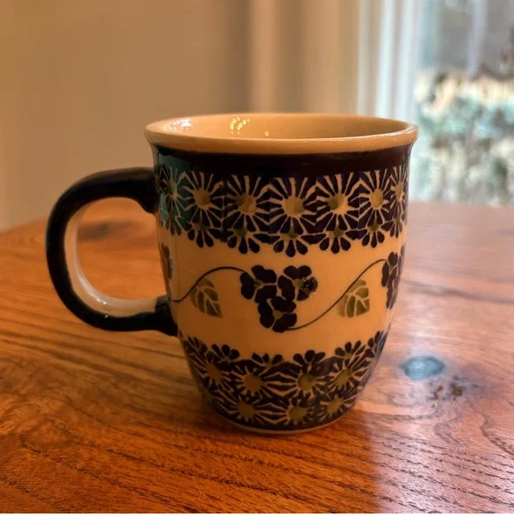 Boleslawiec Polish pottery hand-painted Blue and white Coffee mug - Picture 2 of 7
